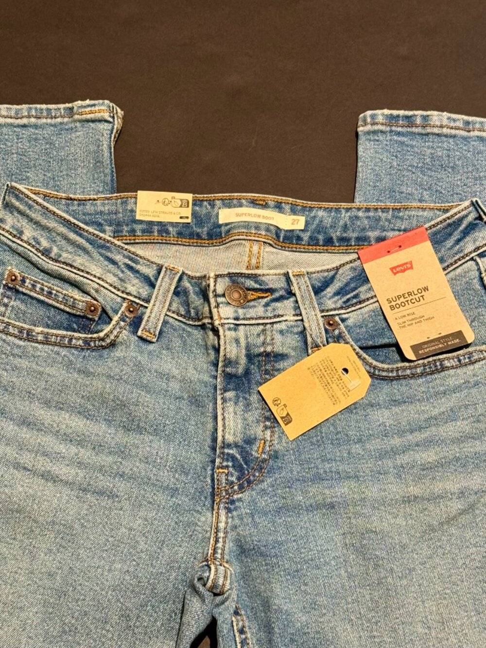 New Women's Levi's Blue Jeans 27x32 Superlow Bootcut With Tags - Picture 2 of 8